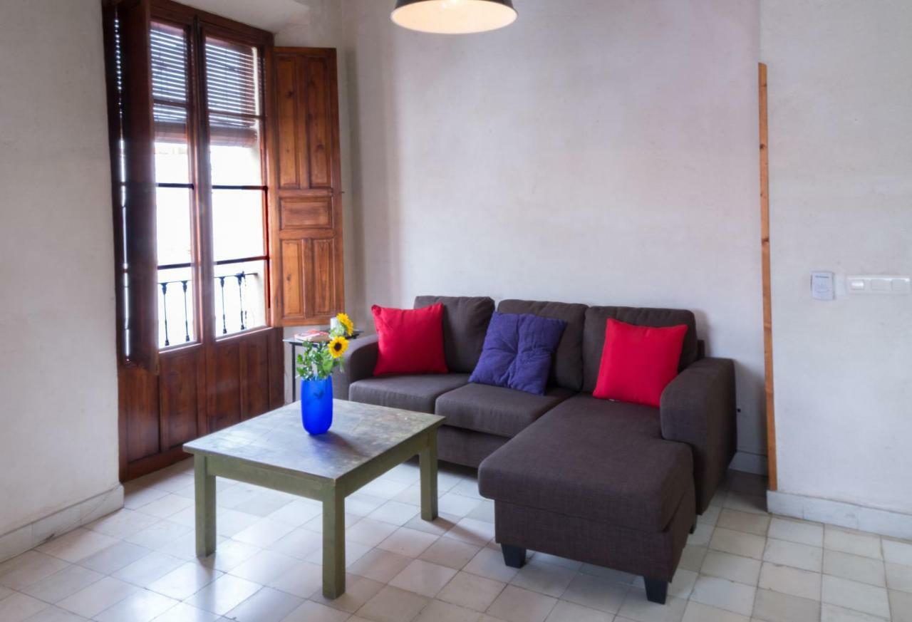 Apartamento Duplex Con Hermosa Terraza Cerca Alameda De Hercules Sevilla Buitenkant foto